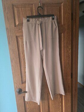 Chloe + Jasmine Beige Pants | Small | Tie Front | Patch Pockets